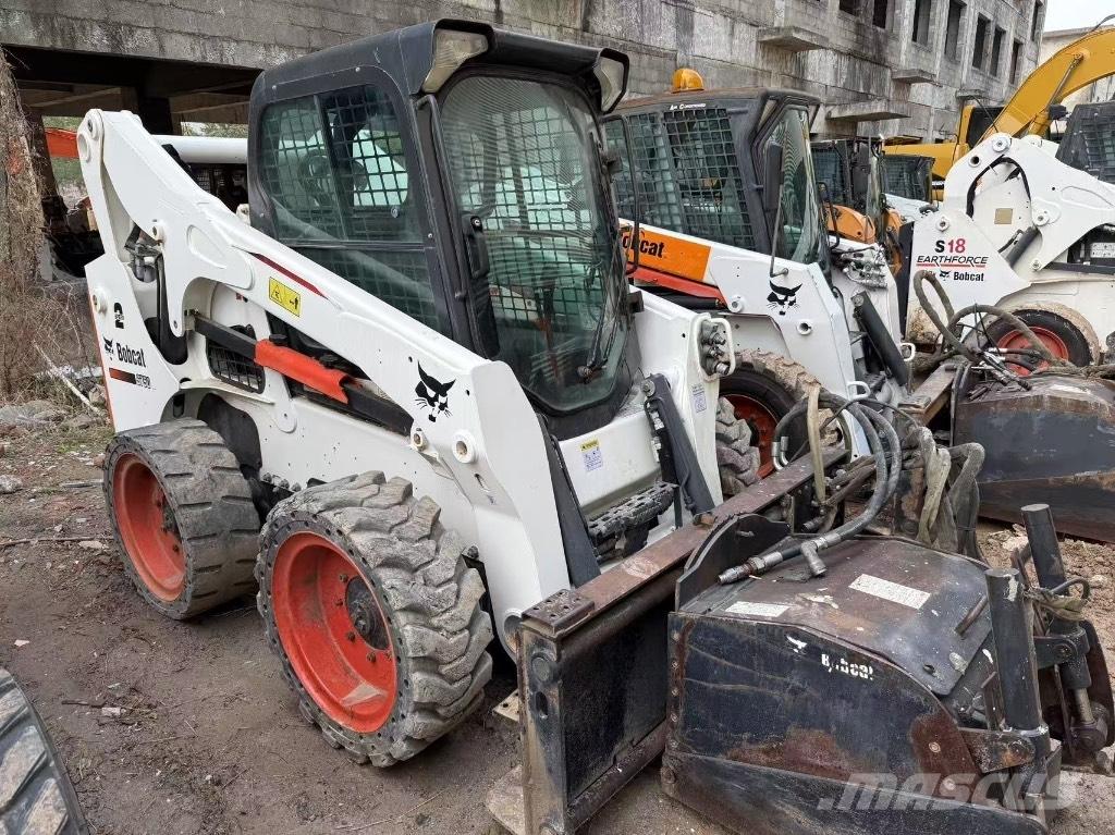 Bobcat S 220 S750 Мини товарачи
