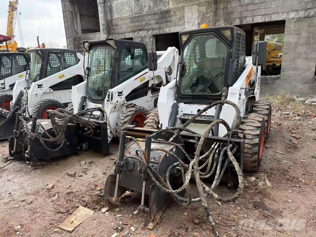 Bobcat S 220 S750 Мини товарачи
