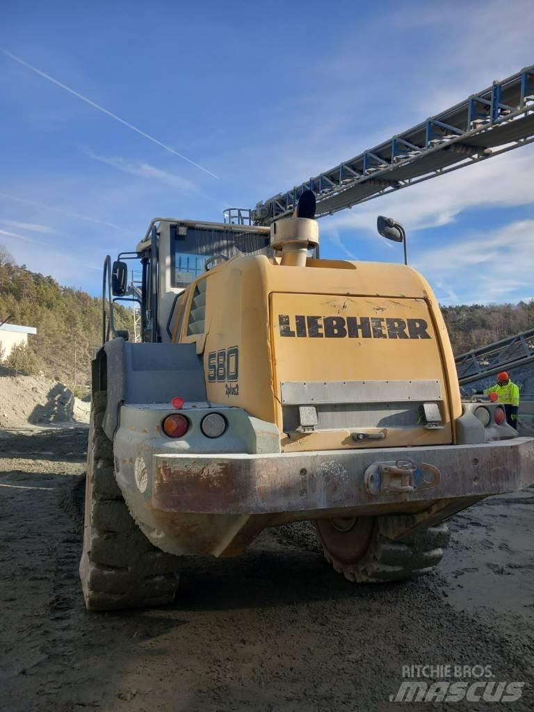 Liebherr L 580 Мини товарачи
