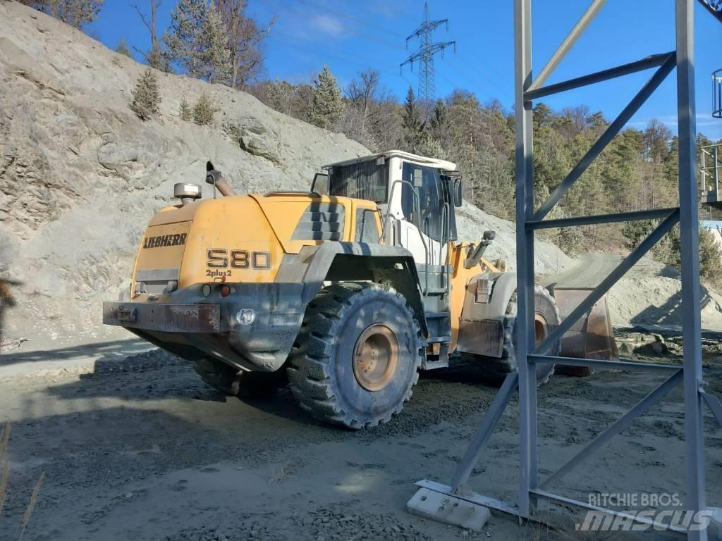 Liebherr L 580 Мини товарачи
