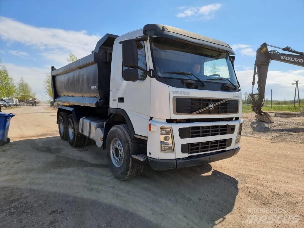 Volvo FM420 6x4 Камиони със скипов подемник