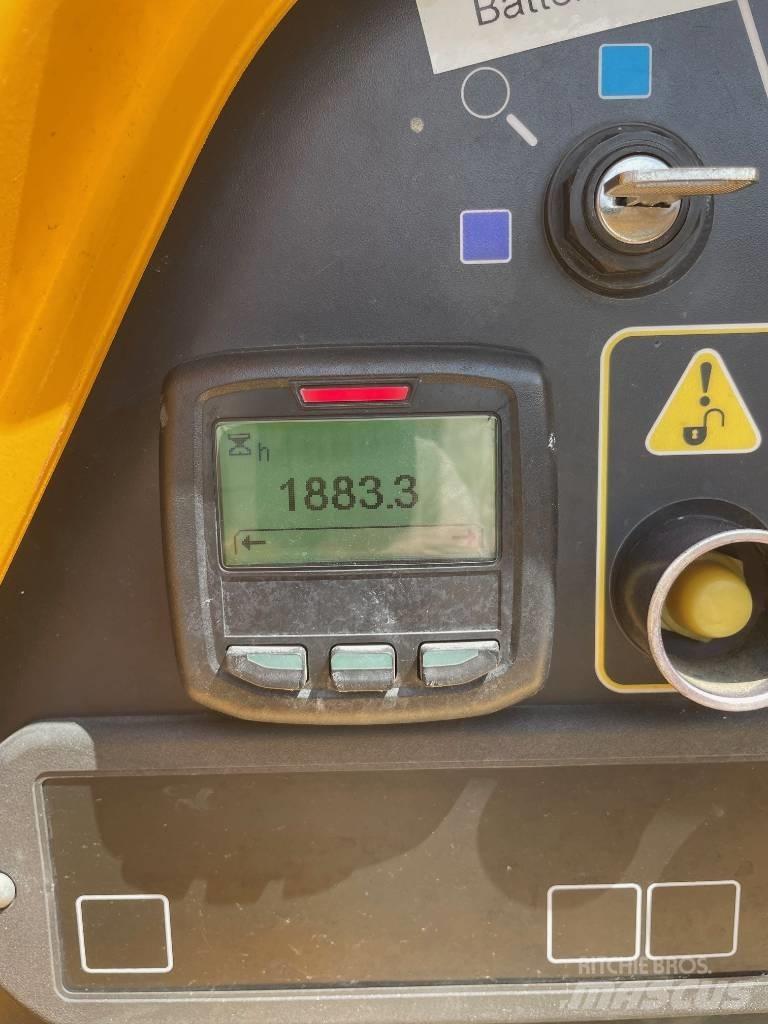 JLG 450 AJ Съчленени стрелови подемници
