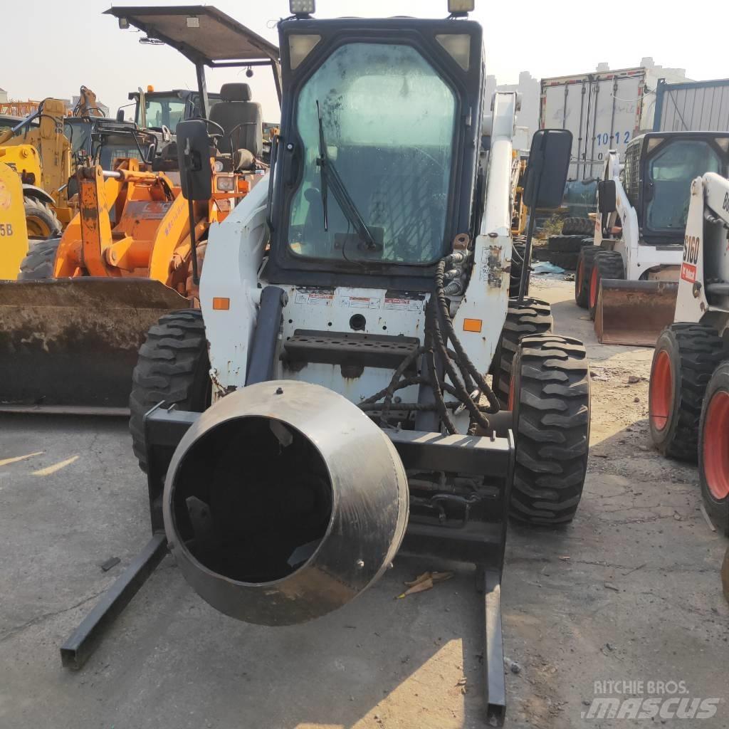 Bobcat S300 Мини товарачи
