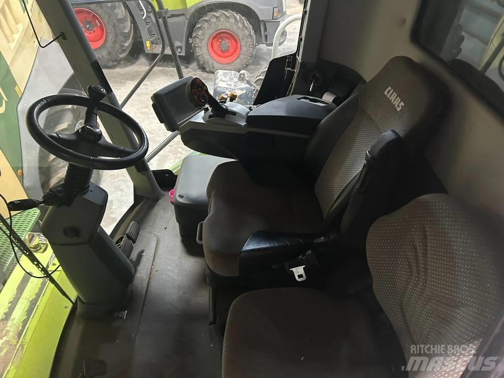 CLAAS Lexion 750 Комбайни