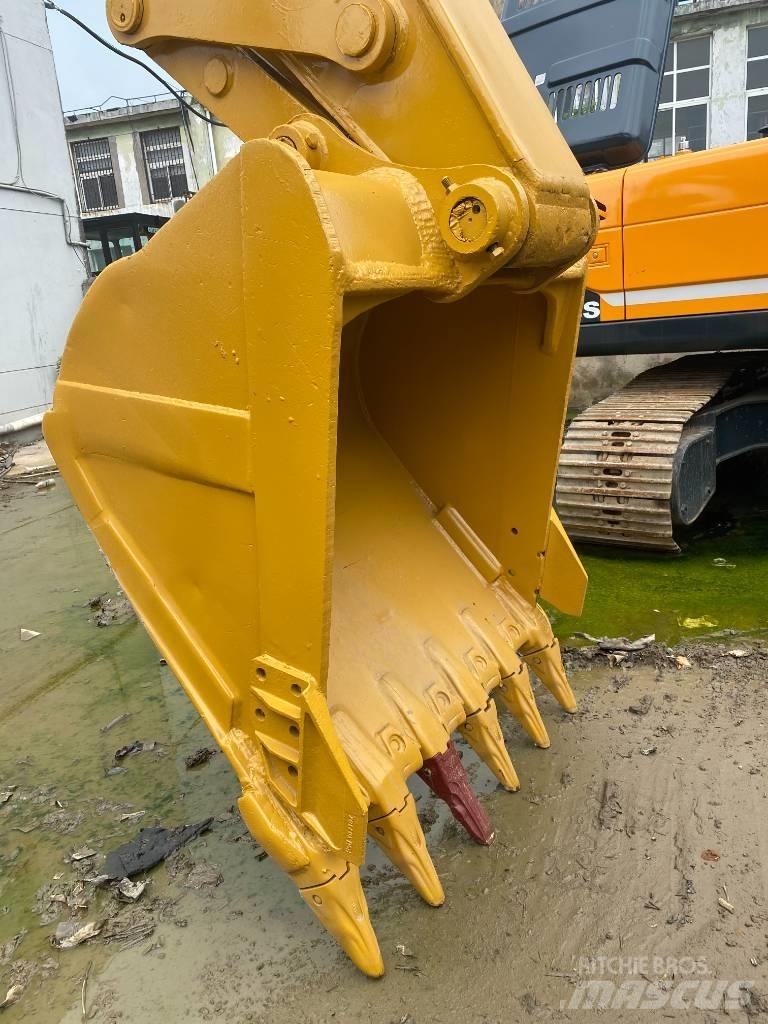 CAT 330 D Верижен екскаватор