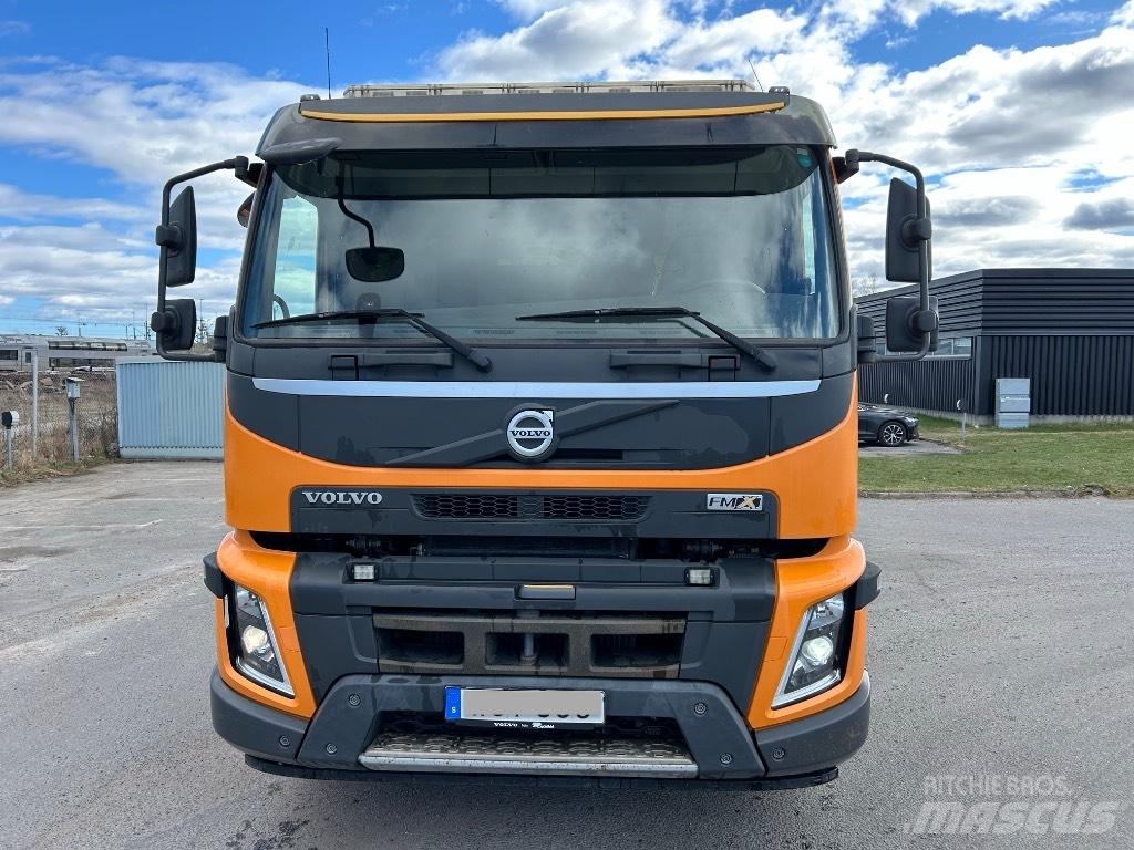 Volvo FMX 460 Камиони с кран с кука