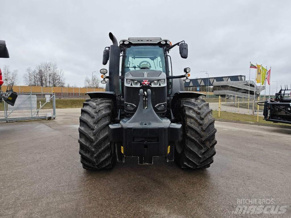 Massey Ferguson 8740 Трактори