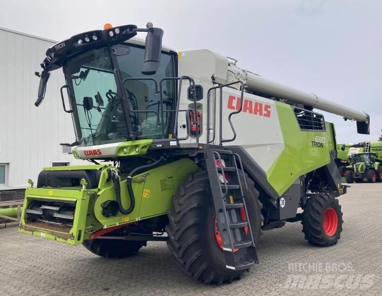 CLAAS TRION 650 Комбайни