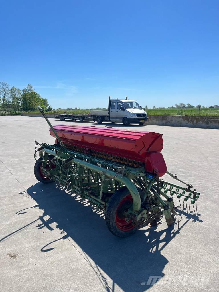 Nodet Zaaimachine Редосеялки