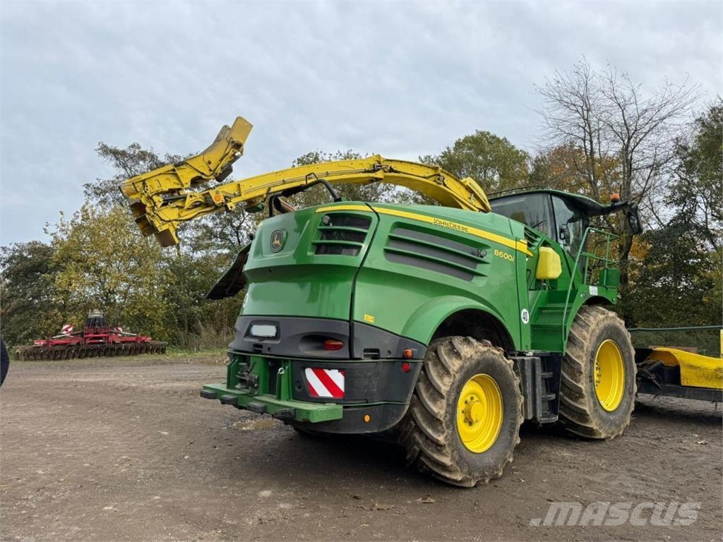 John Deere 8600i Фуражни комбайни
