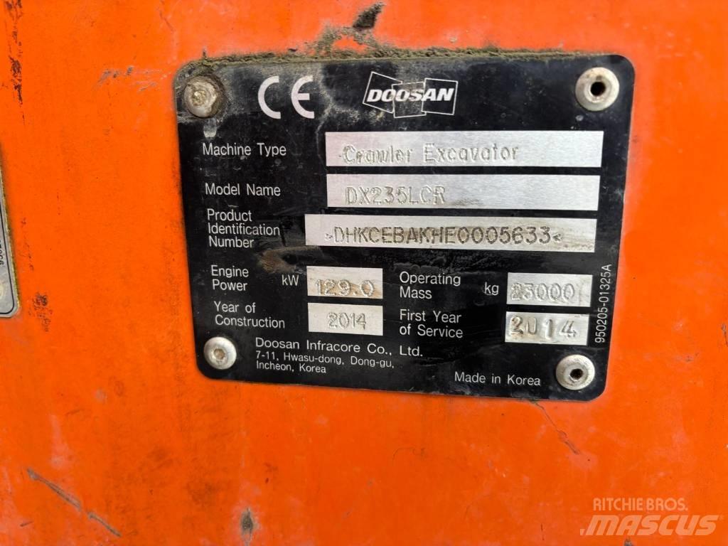 Doosan DX225 LC R Верижен екскаватор