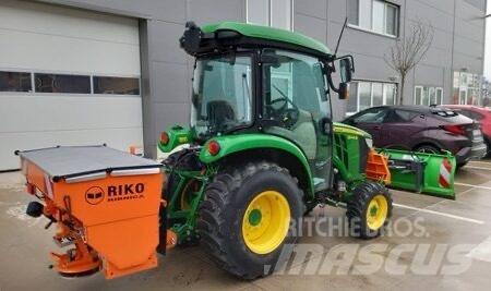 John Deere 3046 R Компактни трактори