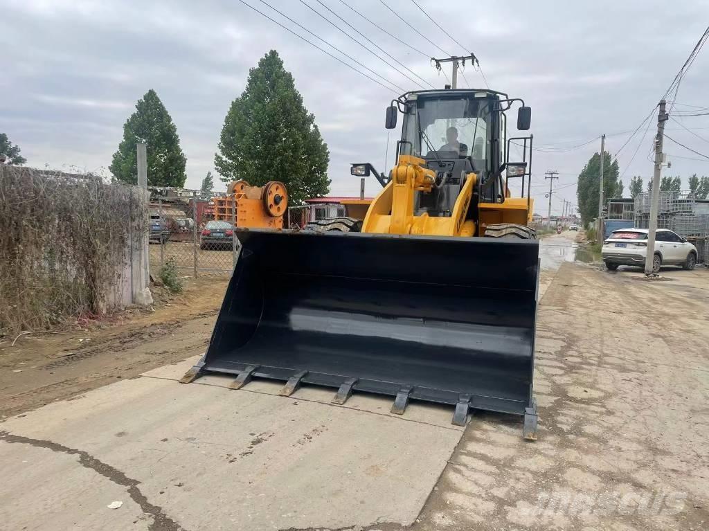 LiuGong 856 Колесни товарачи