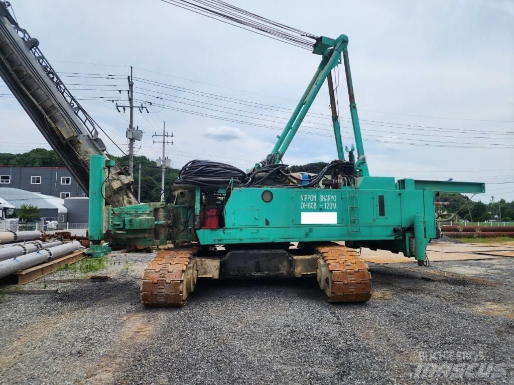 Nippon Sharyo DH608 Пилоти
