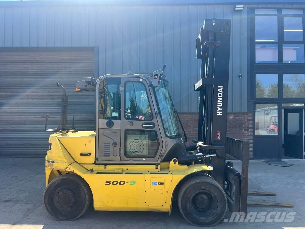 Hyundai 50 D-9 A Дизелови камиони