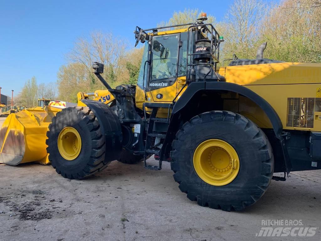 Komatsu WA470-8E0 Колесни товарачи