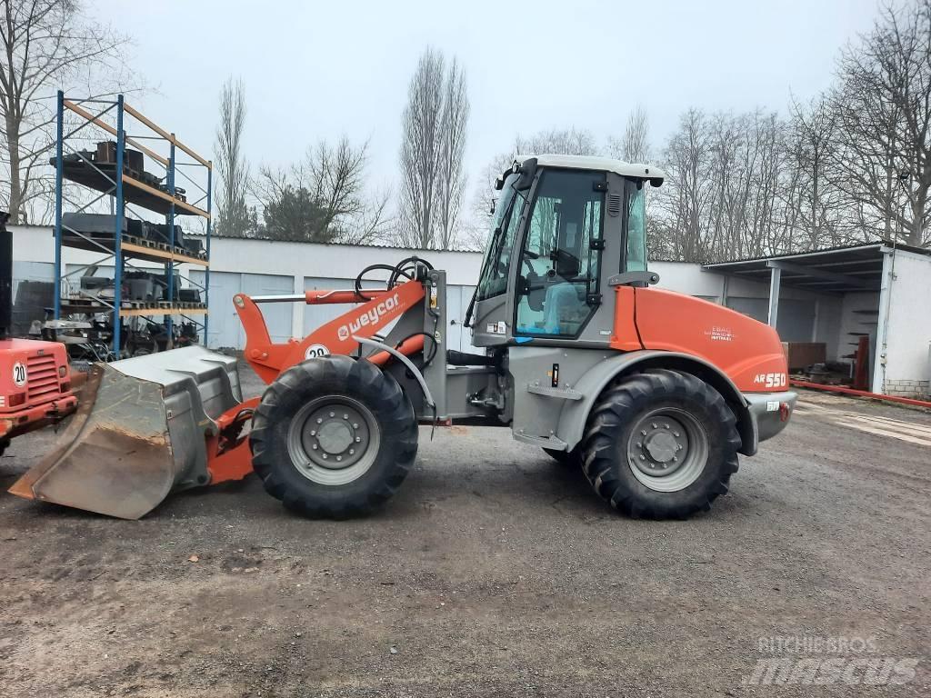 Atlas Weycor AR550 Колесни товарачи