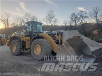 CAT 982 M Колесни товарачи