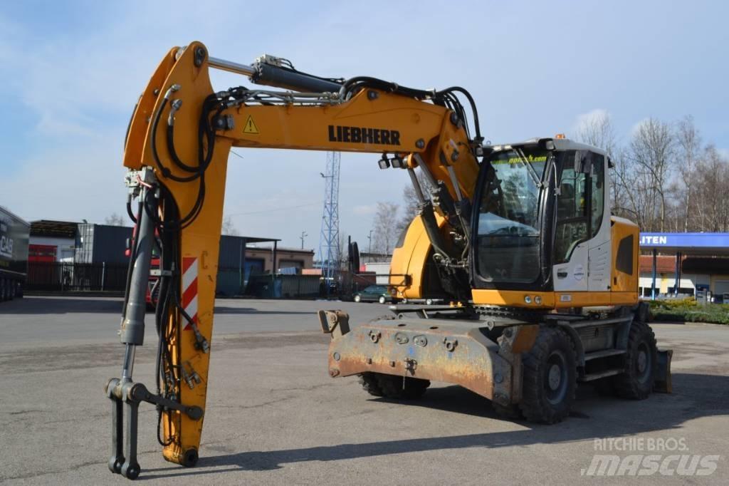 Liebherr A 918 Колесни екскаватори