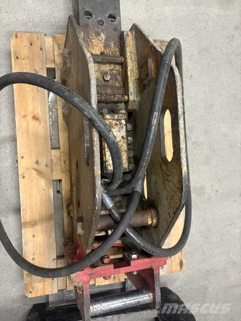  Huppi 402 Чукове/Раздробители
