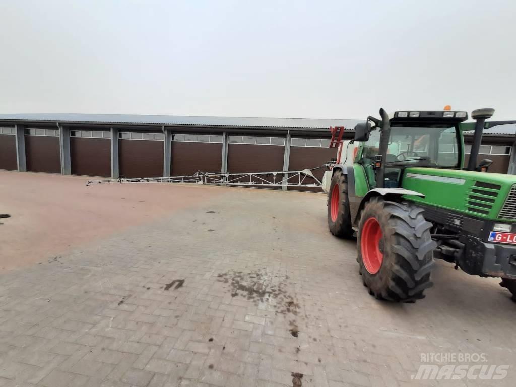 Kuhn Altis 1800L Прикачни пръскачки
