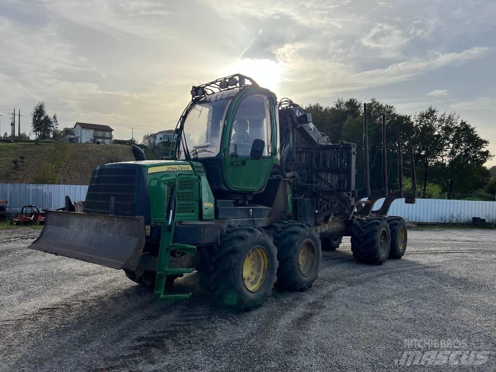 John Deere 1010 E Форуардери