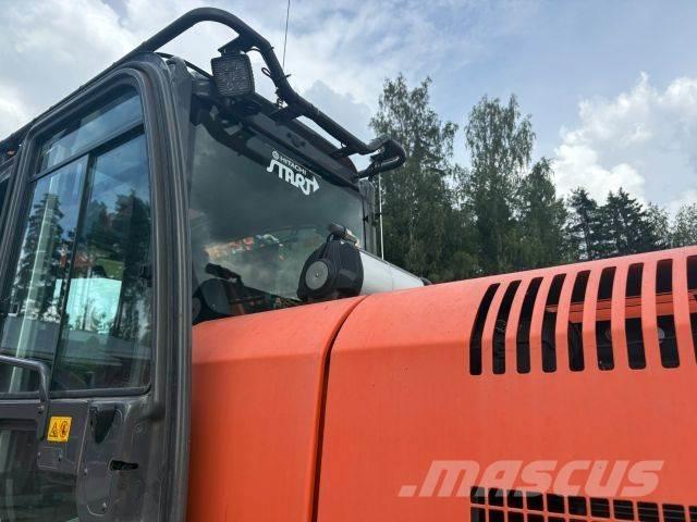 Hitachi ZX170W-3 Колесни екскаватори