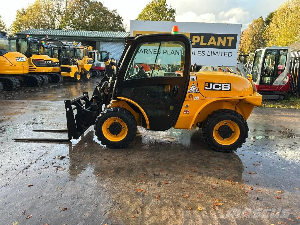 JCB 520-40 Телескопични товарачи