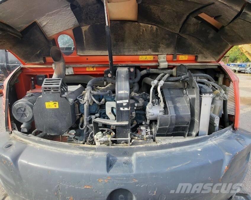 Kubota KX 080-4 Средни екскаватори 7т - 12т