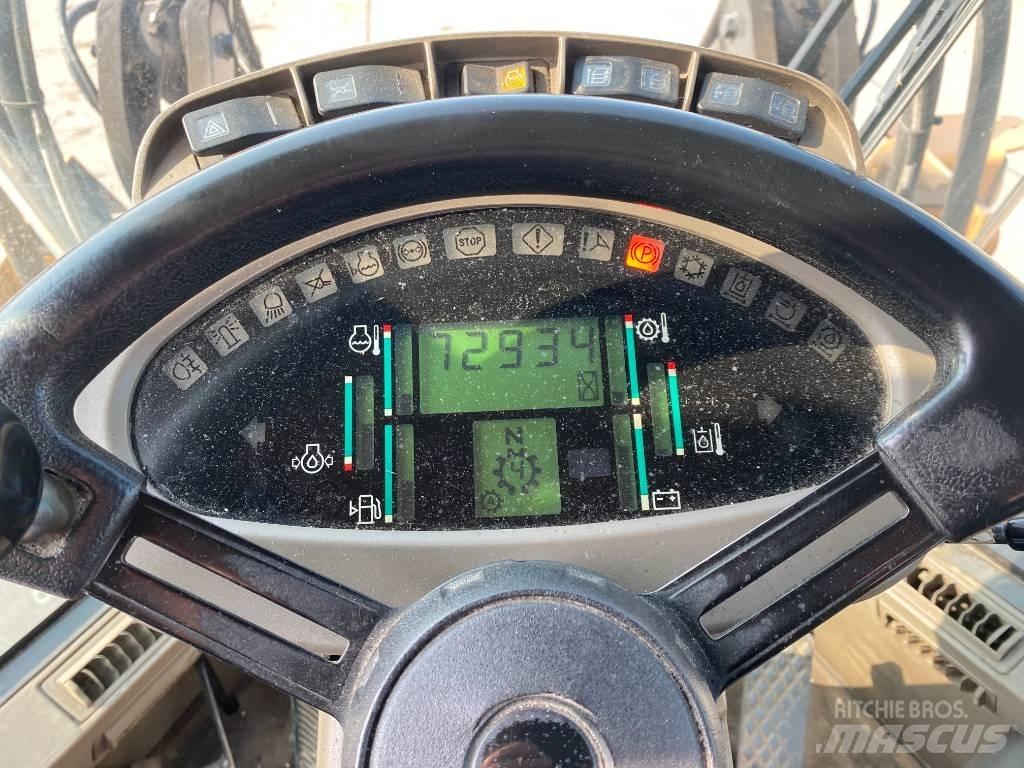 CASE 621 D XT Колесни товарачи