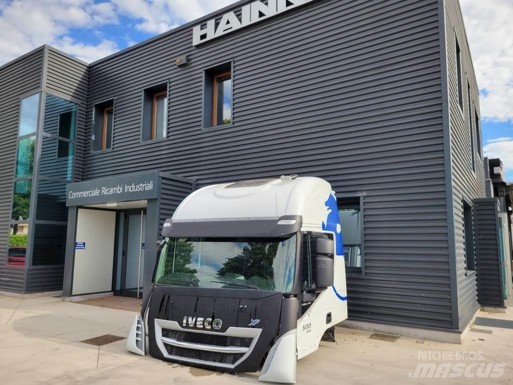Iveco AS Кабини