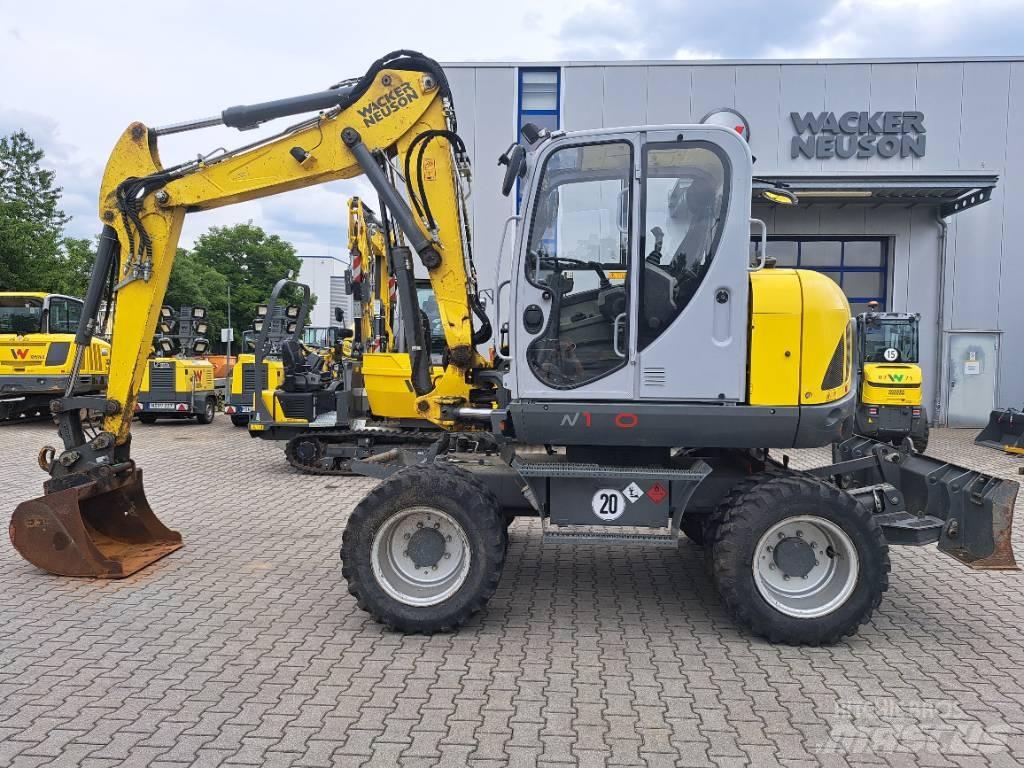 Wacker Neuson EW100 Колесни екскаватори