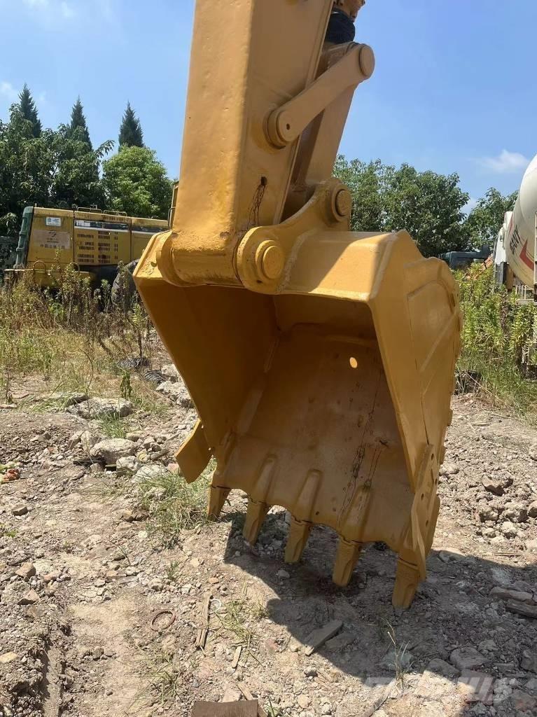 CAT 320 C L Верижен екскаватор