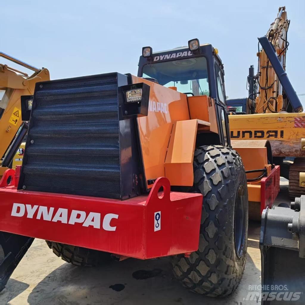 Dynapac CA25D Еднобарабанни ролки
