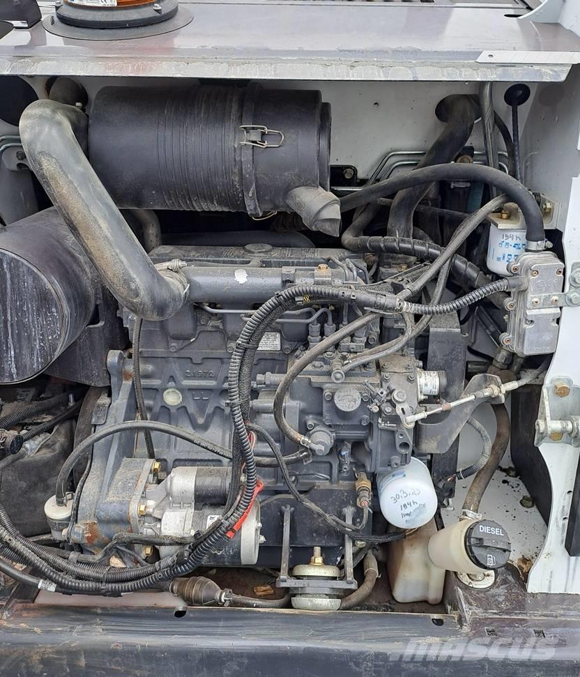 Bobcat S 450 Мини товарачи
