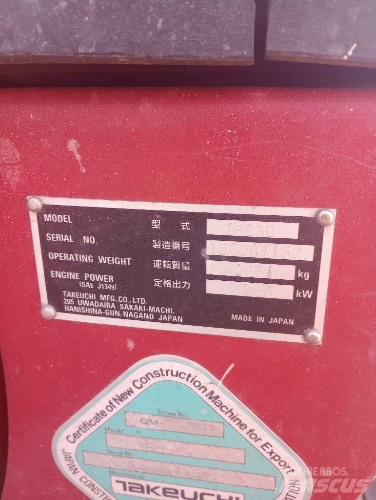 Takeuchi TB230RA Аксесоари и резервни части за пробивни машини