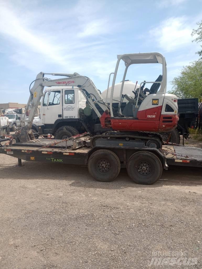 Takeuchi TB230RA Аксесоари и резервни части за пробивни машини