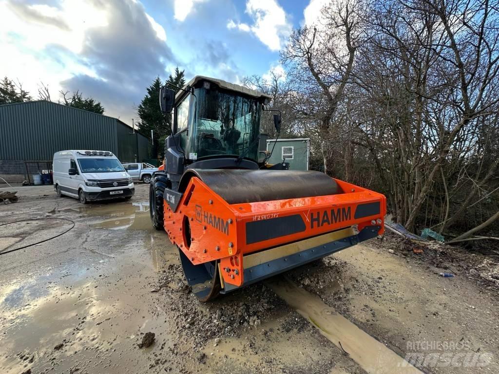 Hamm HC 130i Еднобарабанни ролки
