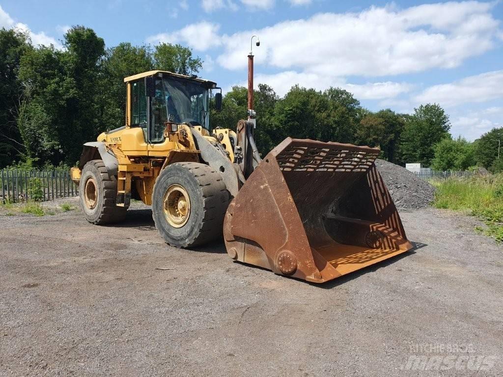 Volvo L 110 F Колесни товарачи