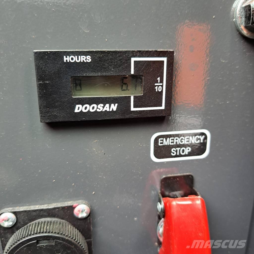 Develon DX 50 Z Верижен екскаватор