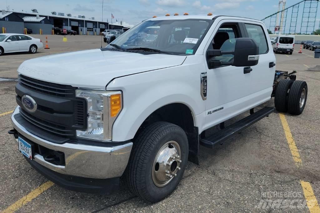 Ford F 350 XL SD Шаси кабини