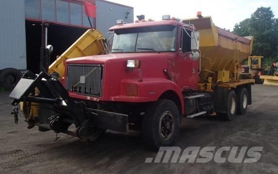 Volvo WG Снегочистачки