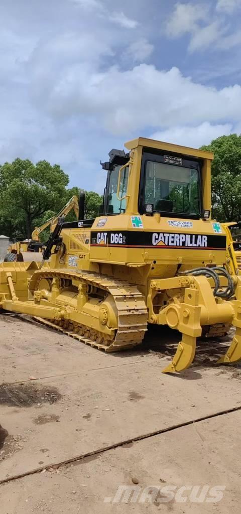 CAT D 6 G Верижни булдозери

