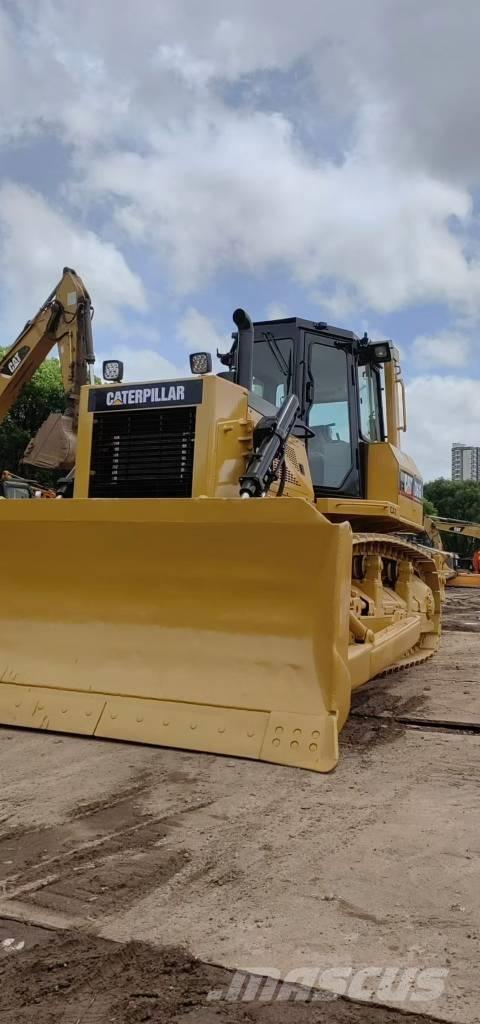 CAT D 6 G Верижни булдозери
