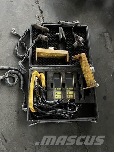 Bomag BF 600C-2 Машини за асфалт