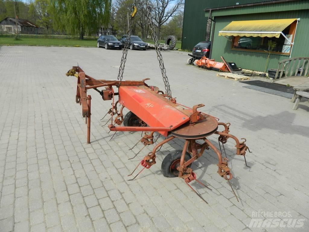 JF CR 320 Гребла и сенообръщачки