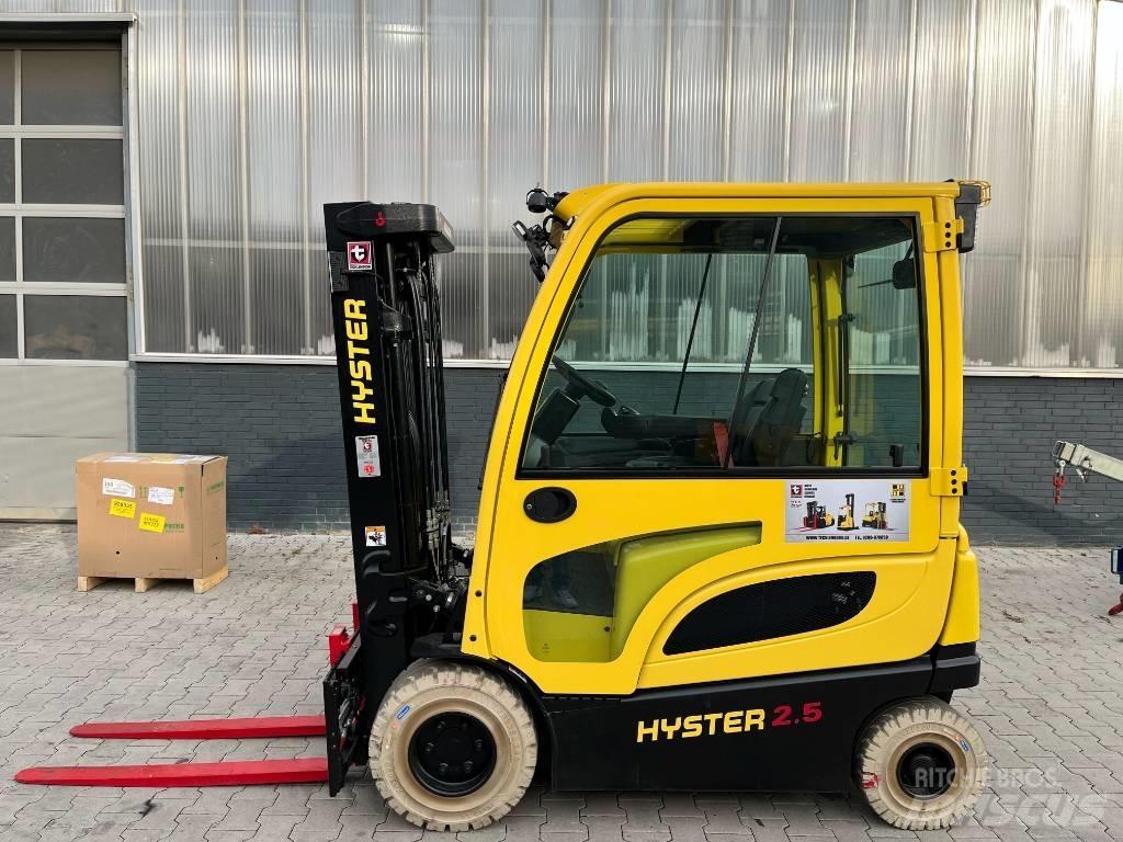 Hyster J2.5XN Електрически вилични кари-повдигачи