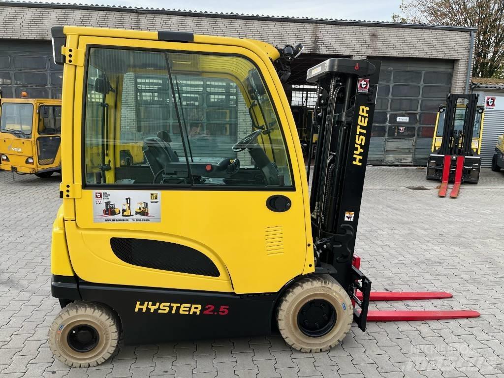 Hyster J2.5XN Електрически вилични кари-повдигачи