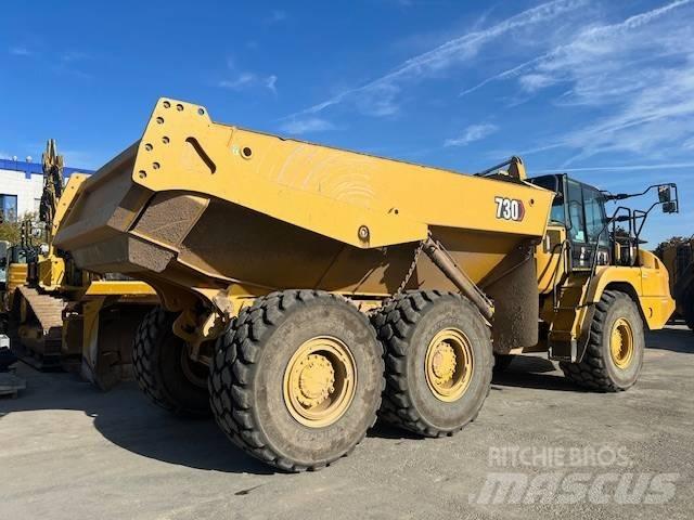 CAT 730 Дъмпери/моторни превозни средства
