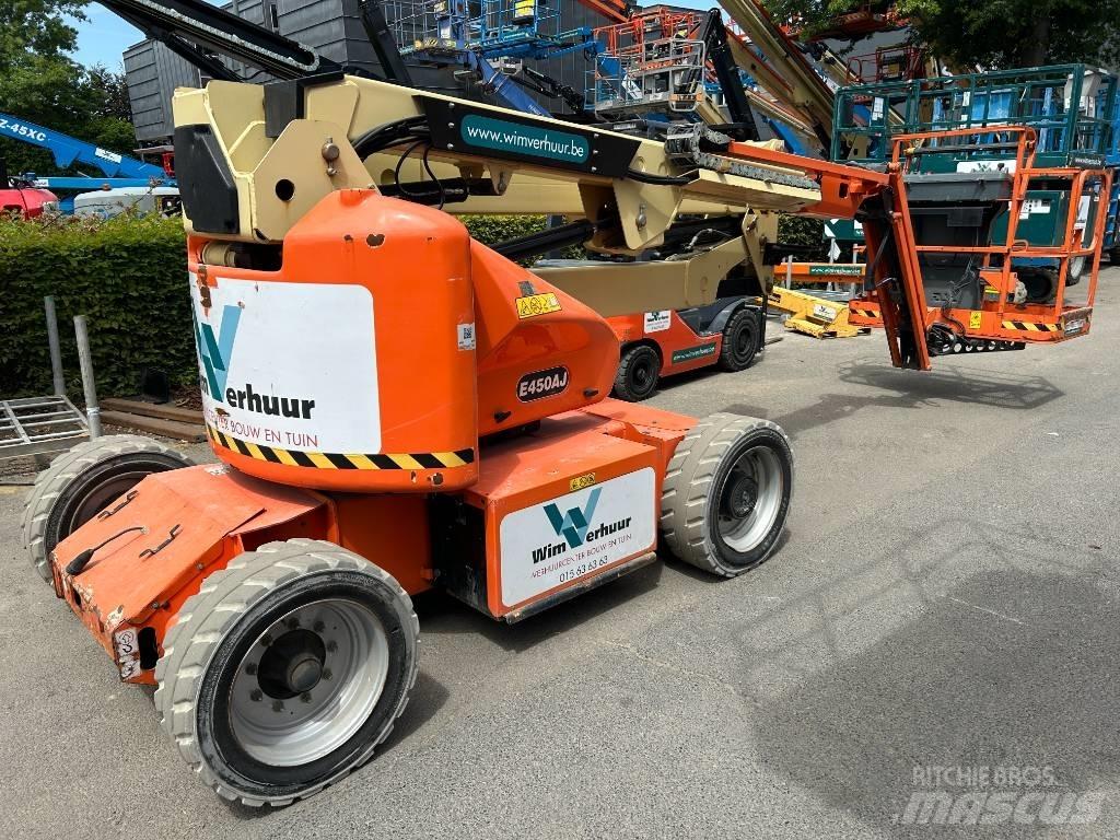 JLG E 450 AJ Съчленени стрелови подемници